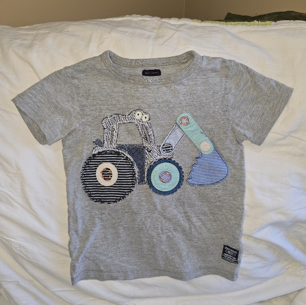 Next Shirt Tractor